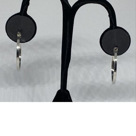 Inc Silver-Tone Small Crystal Hoop Earrings MSRP $34.50 CP215 - Picture 4 of 5